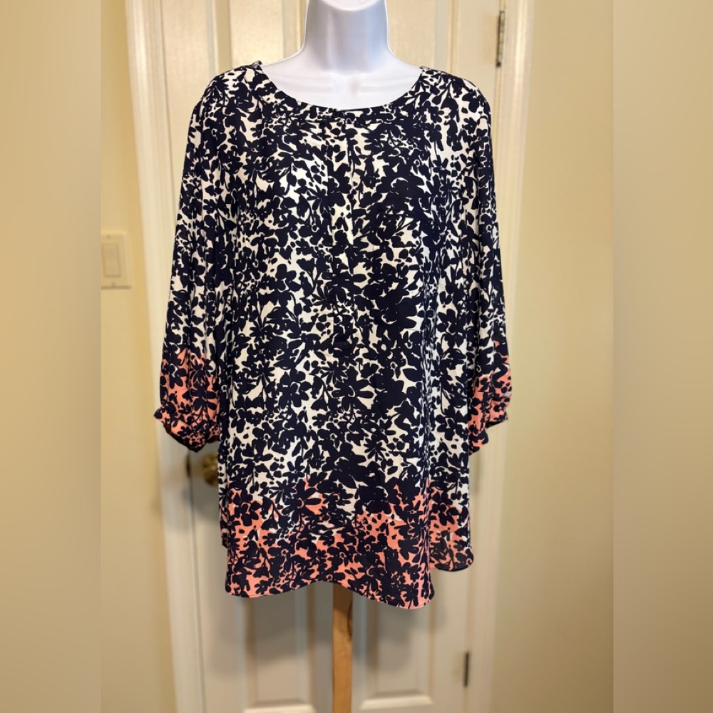 NYDJ Blue/White Boxy Floral 3/4 Sleeve Tunic with Orange Design Bottom, Size: 1X